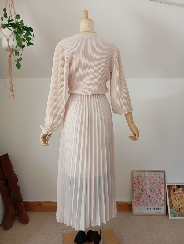 Fabriqué en Italie Robe longue plissée en mousseline