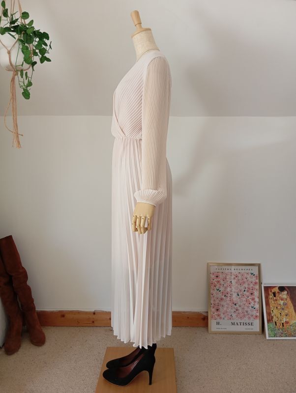 Fabriqué en Italie Robe longue plissée en mousseline