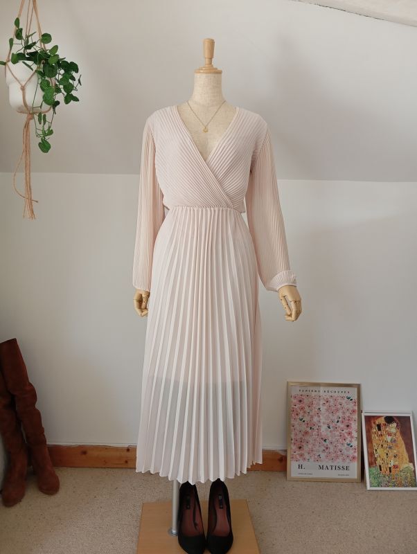 Fabriqué en Italie Robe longue plissée en mousseline