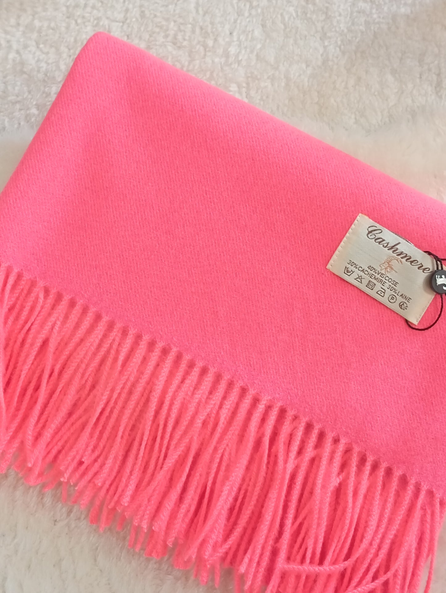 Écharpe en cachemire rose fluo cadeau Noël unisex – Paris Dressing