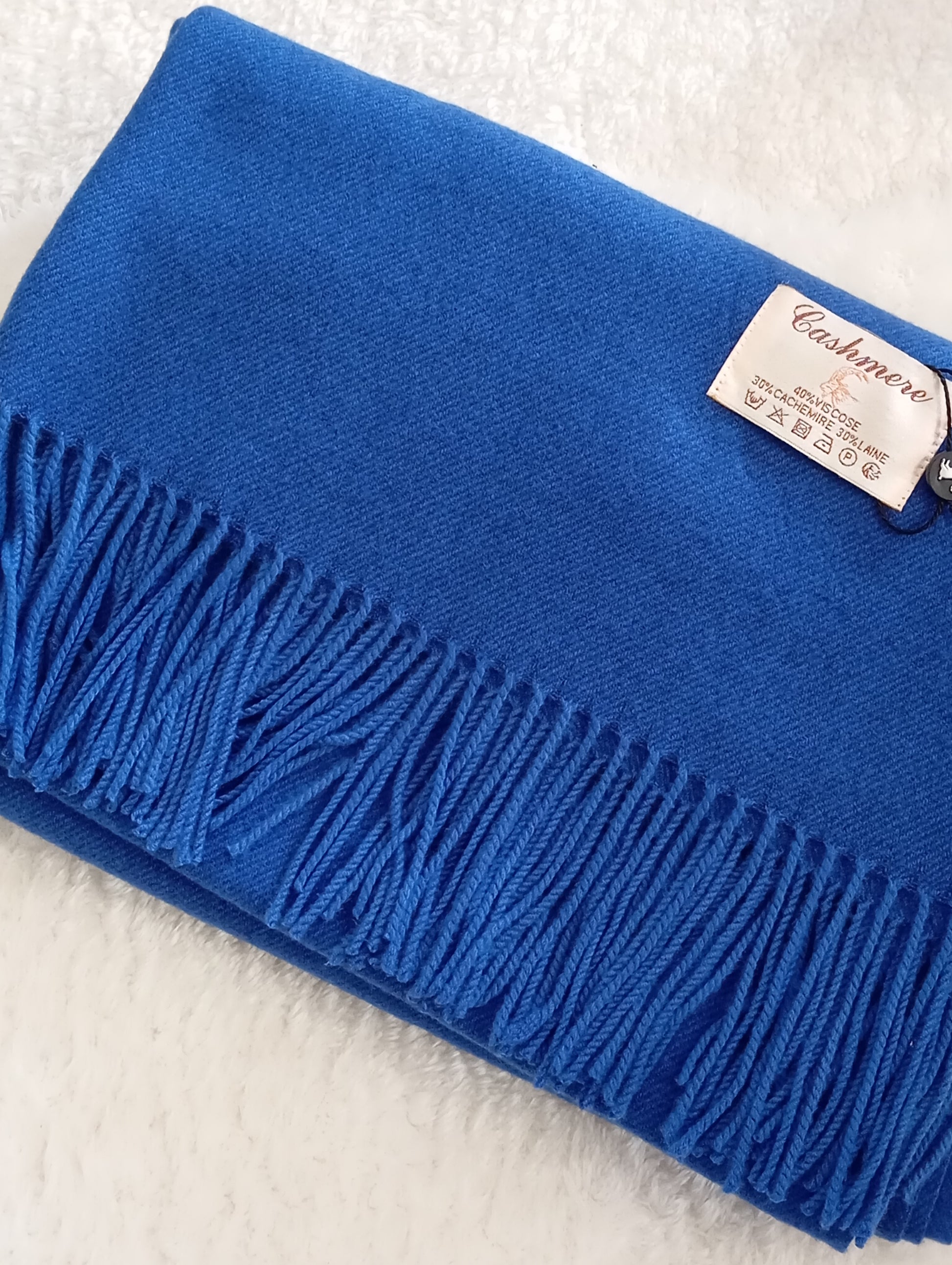 Écharpe en cachemire blue gitane douce et non irritante unisex – Paris Dressing