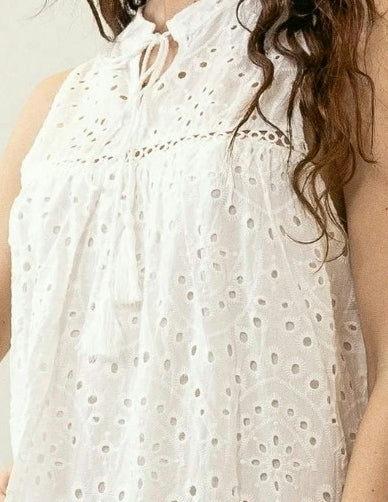 *Robe longue évasée en coton broderie anglaise Blanc