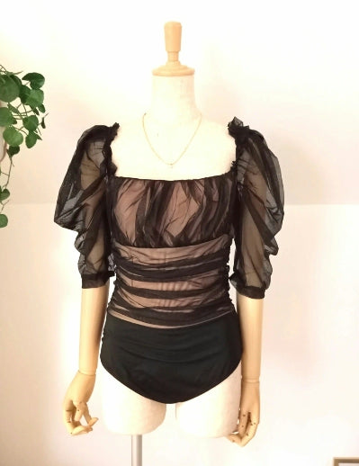 body en tulle à manches bouffantes