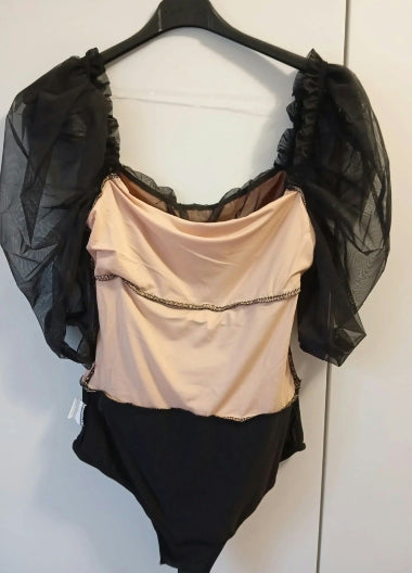 body en tulle à manches bouffantes