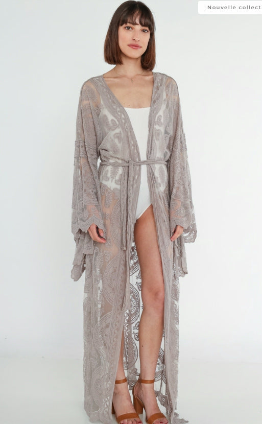 ***Cardigan Kimono maxi long en dentelle à manches  volumineuse