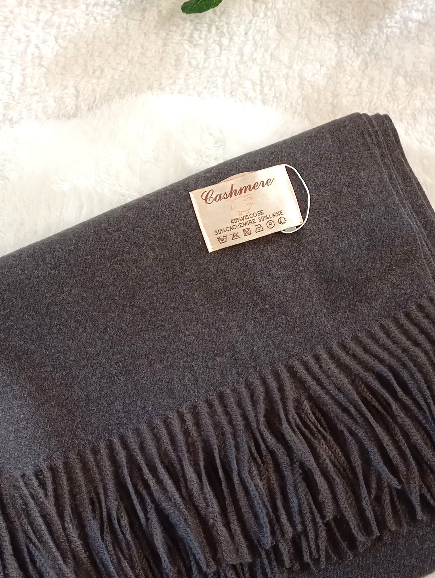 Étole cachemire gris foncé No.7 Paris Dressing - Écharpe femme chic anthracite
