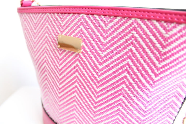 *Sac bandoulière en maille x simili cuir avec chaîne