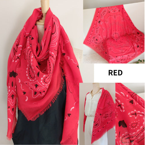 Grand Carré 120 cm Motif Cœur – Foulard Léger Coton Viscose Style Romantique