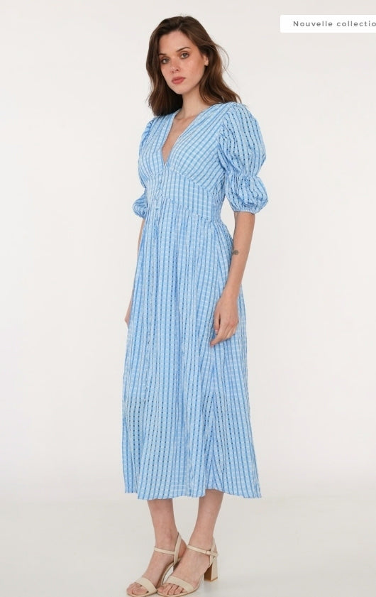 *PARIS* Robe bouffante transparente à boutons Vicky