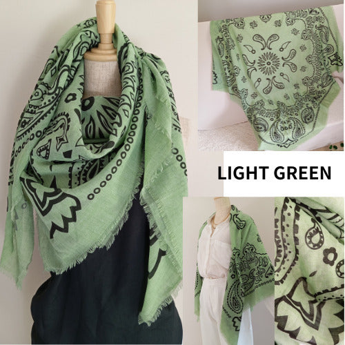 Grand Carré 120 cm Style Bandana Moderne – Motif Graphique Maorie Unisexe